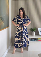 Vestido Midi em Viscolinho com Mangas Fluidas e Bolsos Azul